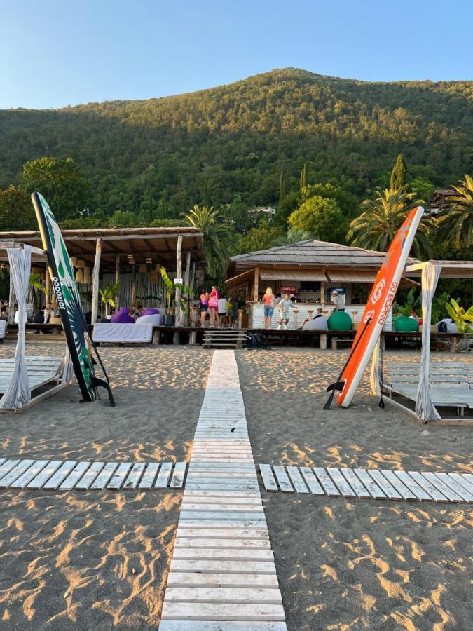 Gagra Hotel Printsevskii Zamok Екстер'єр фото